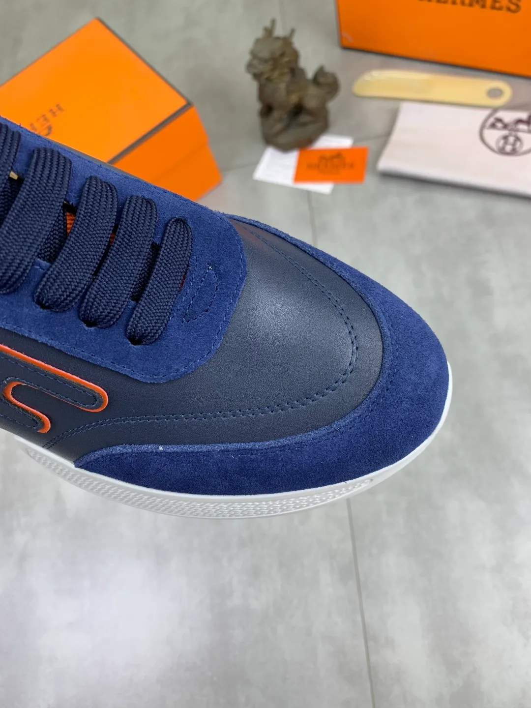 Men's shoes 💰P460 new style [HERMES] Hermès - High-end quality original order - Upper: 🔝 Napa calfskin, sewn brand 'H' totem - Inner: water-dyed cowhide - Outsole: ultra-light TPU foam; molded outsole - Ultra-high quality control·Fine workmanship: highlighted (high-end·luxury·grade) -Size: 38-44 (45 can be customized)·
